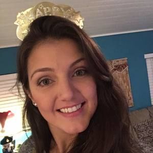 Meet your Posher, Janaína